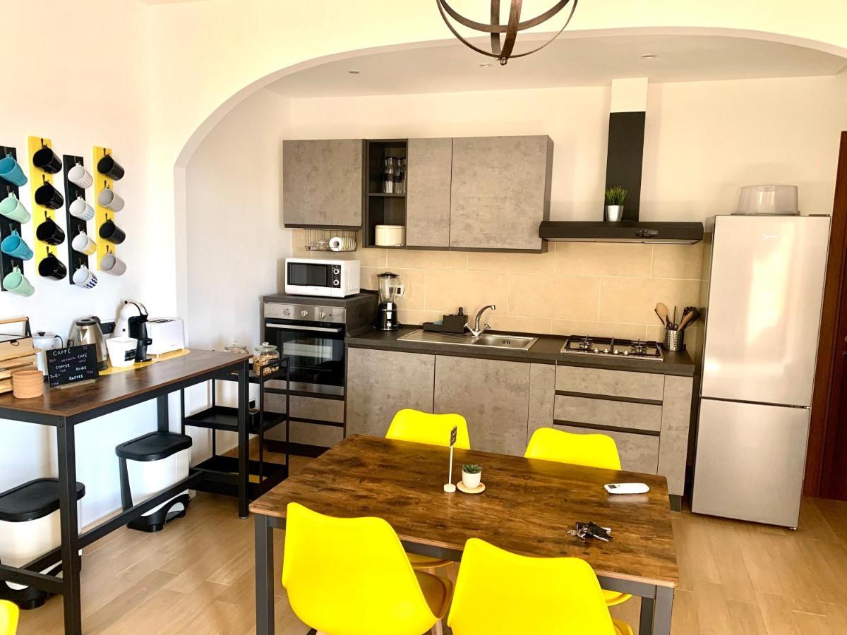Verba Mundi Guest House Olbia Exterior photo